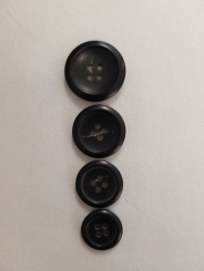 4Lochknopf, matt 23mm