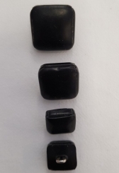 Lederknopf in schwarz,eckig 