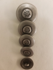 Trachtenknopf mit Edelweißmotiv 